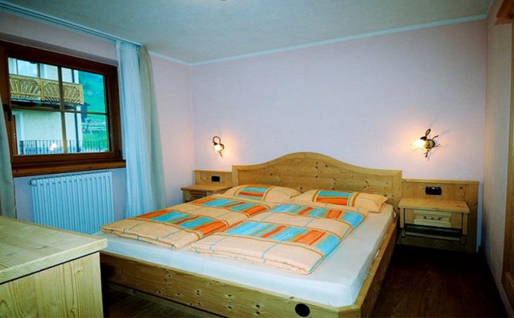 Chalet Stevan, Livigno, Double Bedroom